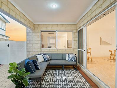 1 Portrush  Way, Mindarie WA 6030