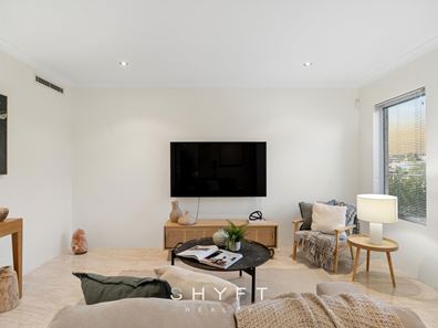 1 Portrush  Way, Mindarie WA 6030