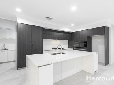 10 Newport Street, Ridgewood WA 6030