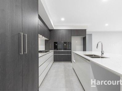10 Newport Street, Ridgewood WA 6030