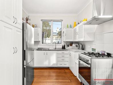 12 Kathleen Street, Bassendean WA 6054