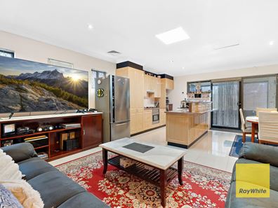364D Hardey Road, Cloverdale WA 6105