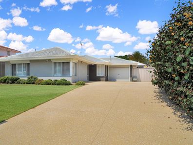 38 Glendale Avenue, Hamersley WA 6022