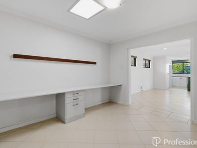 21 Forrester Road, Safety Bay WA 6169