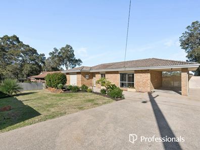75 Grove Road, Lesmurdie WA 6076