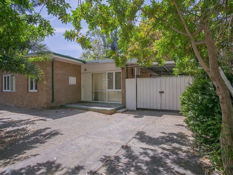 21 Meyrick Way, Langford WA 6147