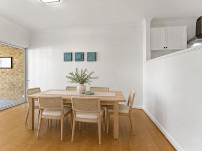 6/8 Toulon Circle, Mindarie WA 6030