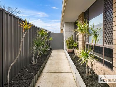 14 Mersey Place, Beechboro WA 6063