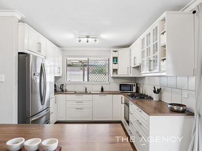 42 Groyder Way, Padbury WA 6025