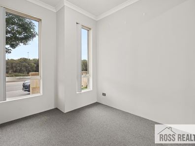 95 Holdsworth Avenue, Aveley WA 6069