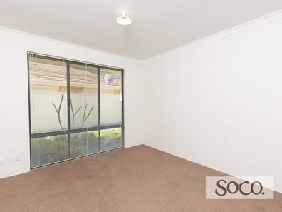 6 Cambernon Grn, Port Kennedy WA 6172