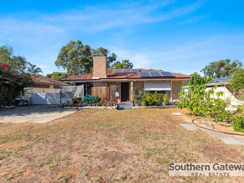 19 Langridge Crescent, Orelia WA 6167