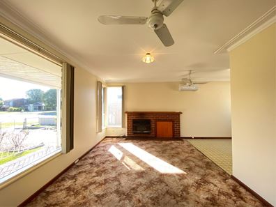 19 Dolphin Road, West Busselton WA 6280