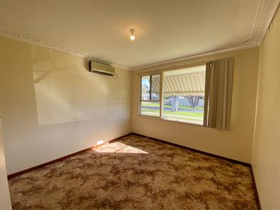 19 Dolphin Road, West Busselton WA 6280