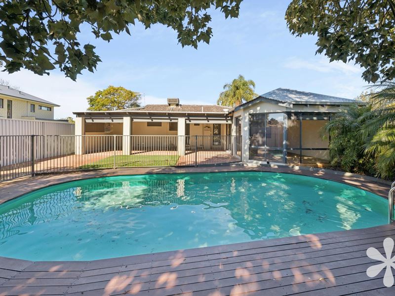 35 Windich Road, Bull Creek WA 6149