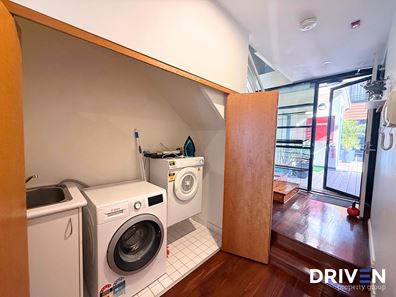 11/401 Oxford Street, Mount Hawthorn WA 6016