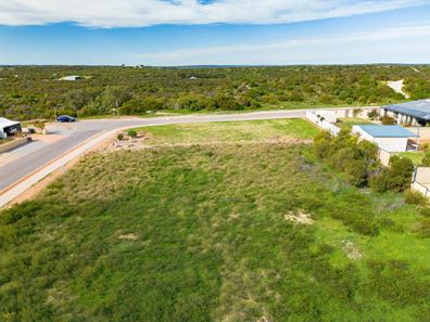 8 Bond Street, Port Denison WA 6525