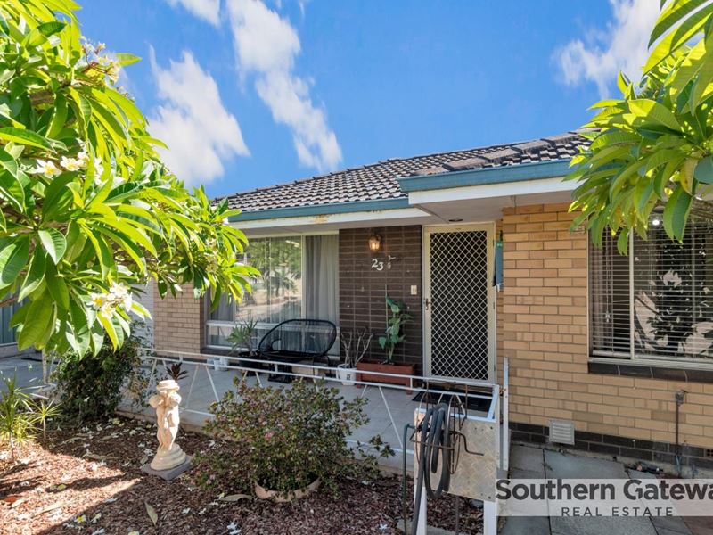 23 Sulphur Road, Orelia WA 6167