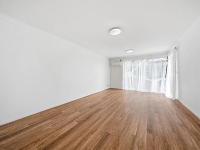 Unit 302/21 Malata Cr, Success WA 6164