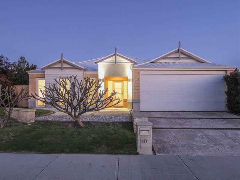 10 Landbeach Boulevard, Butler WA 6036