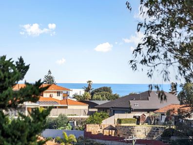 4 Volute Place, Mullaloo WA 6027