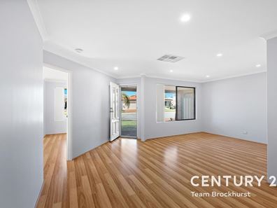 13 Dollarbird Road, Southern River WA 6110