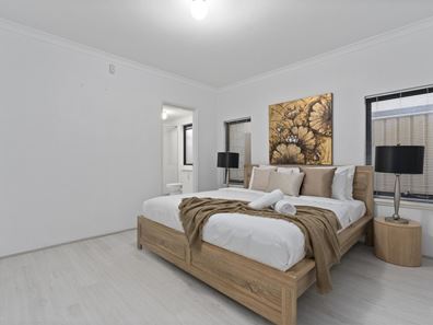 2/28 Homewood Street, Cloverdale WA 6105