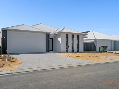 26 Kitaakari Crescent, Baldivis WA 6171