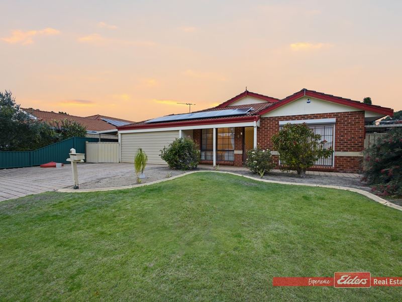 8 La Rochelle Ramble, Port Kennedy WA 6172
