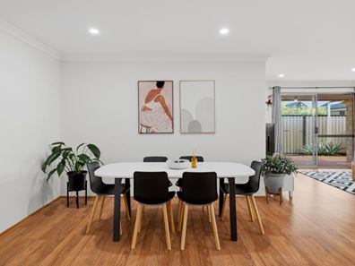 6 Dotterel Way, East Cannington WA 6107