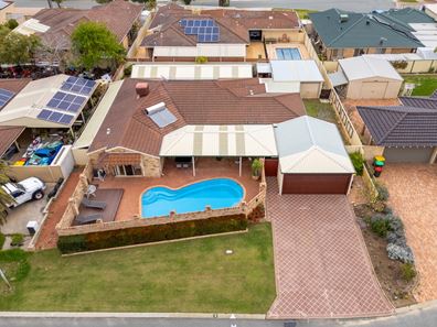 8 Spyglass Court, Safety Bay WA 6169