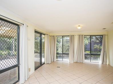 20 De Grey Retreat, Jane Brook WA 6056