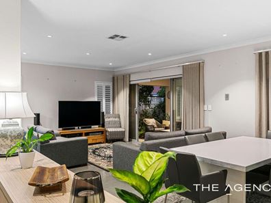 12C Raleigh Street, Carlisle WA 6101
