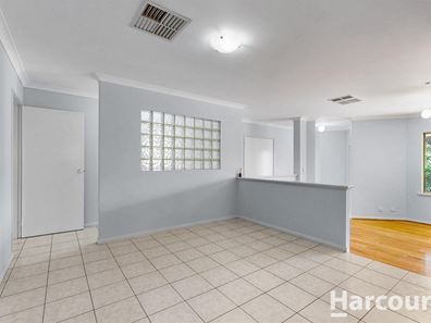 12 Tallering Heights, Woodvale WA 6026