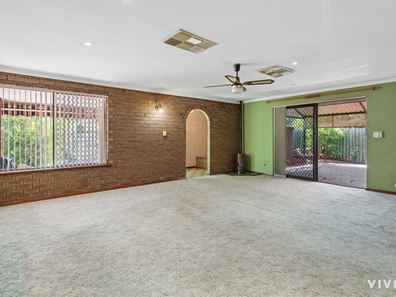 22 Lalor Road, Kenwick WA 6107