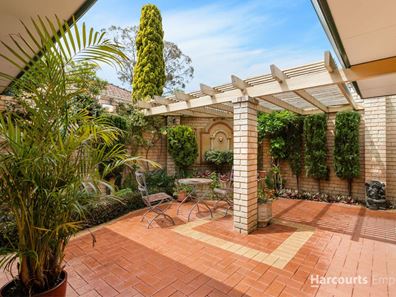 68 Buxton Road, Wembley Downs WA 6019