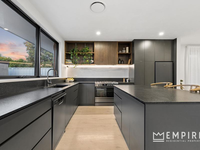 116 Forrest Road, Hamilton Hill WA 6163