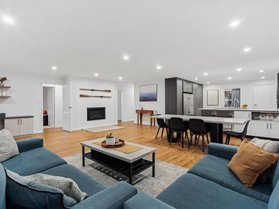 40 Pallas Way, San Remo WA 6210