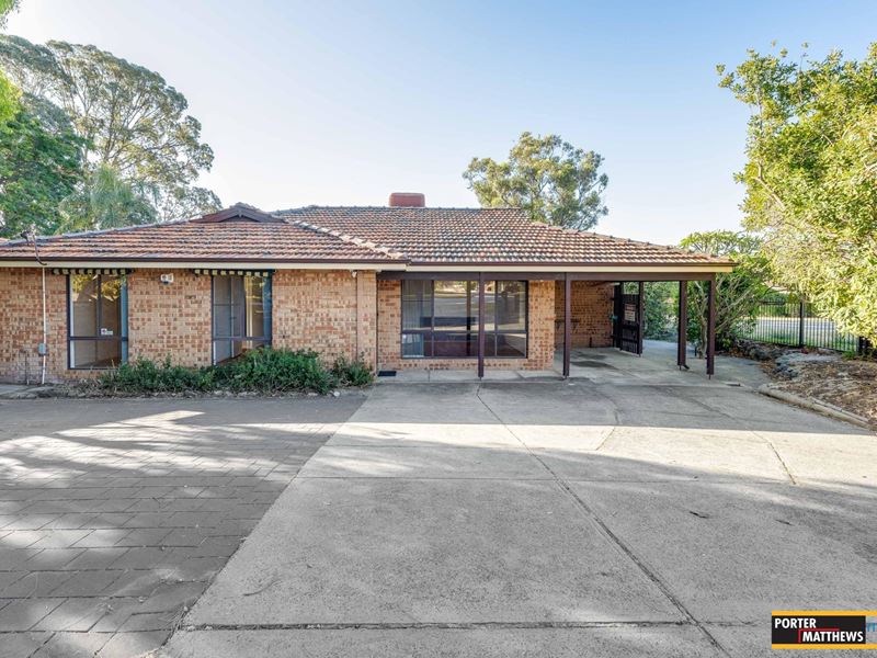 9 Nicholas Street, Gosnells WA 6110