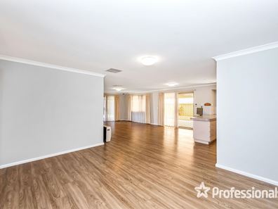12 Halfmoon Place, Waikiki WA 6169