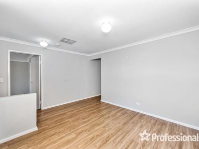 12 Halfmoon Place, Waikiki WA 6169