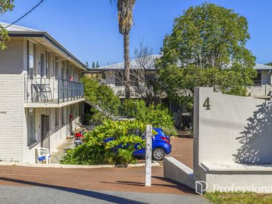 18/4 Murray Avenue, Mosman Park WA 6012
