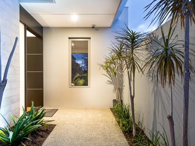15B Doney Street, Alfred Cove WA 6154