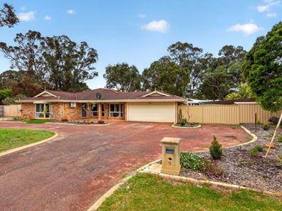 2 Hotspur Way, Greenfields WA 6210