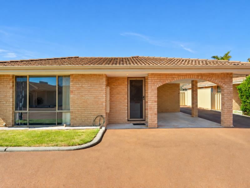 10/9-11 Mallard Way, Cannington WA 6107