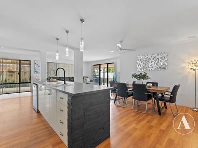 37 Bindoon Loop, Huntingdale WA 6110