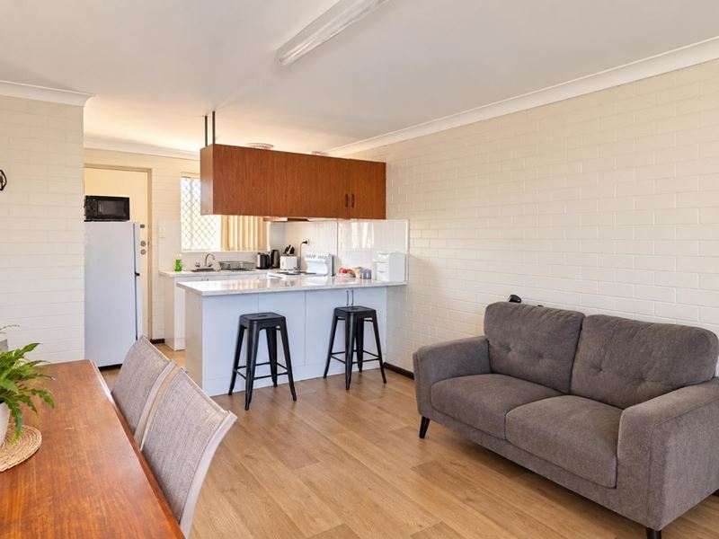 12/13 Francis Street, Geraldton
