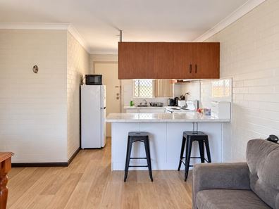 12/13 Francis Street, Geraldton WA 6530