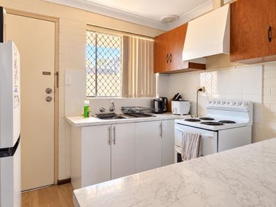 12/13 Francis Street, Geraldton WA 6530