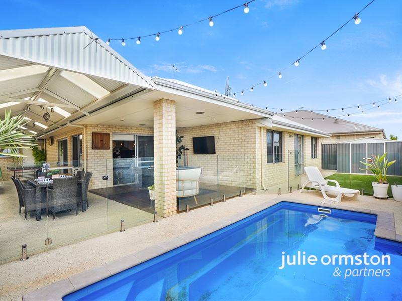 63 Raeside Drive, Landsdale WA 6065